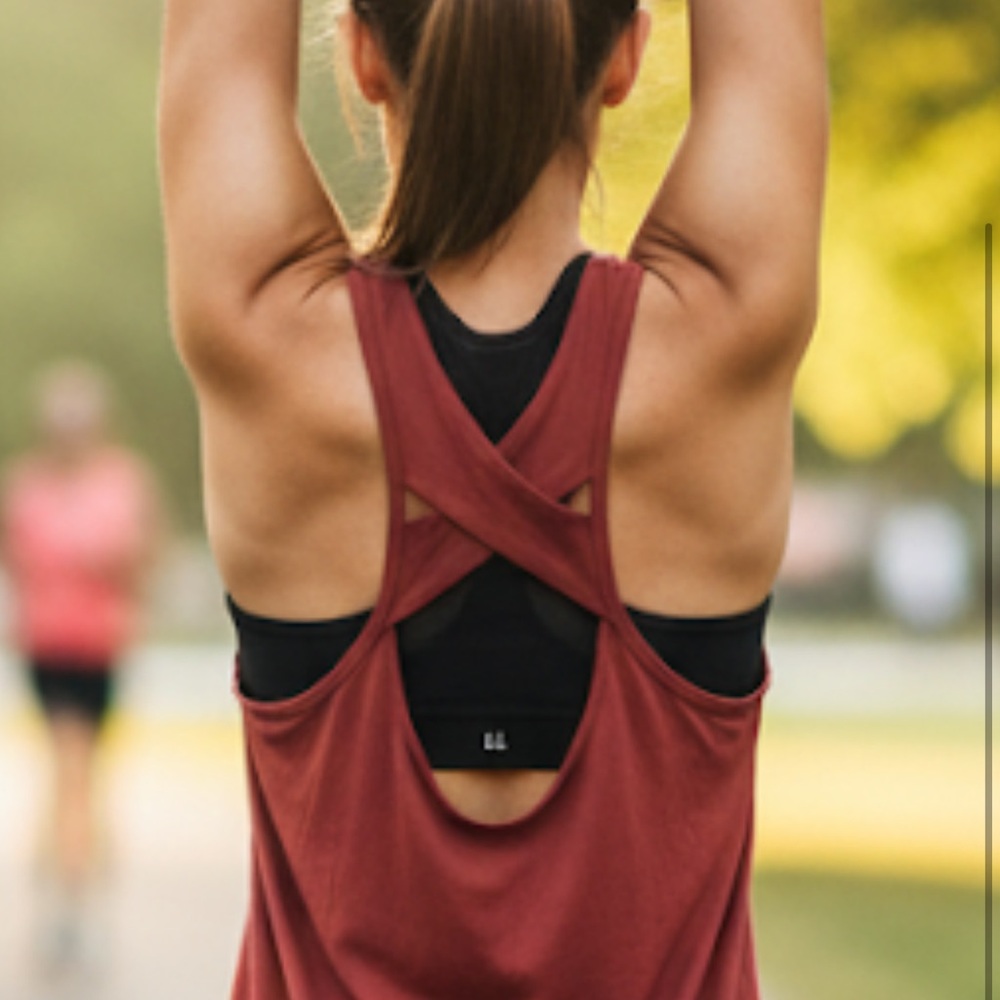 Athleta • Racerback Criss-Cross Cut Out Tank Top Woman’s Size Medium